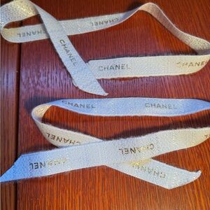 Chanel White Ribbon Accessory
